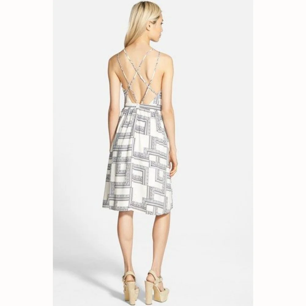 STOREE DRESS - Picture 2 of 6